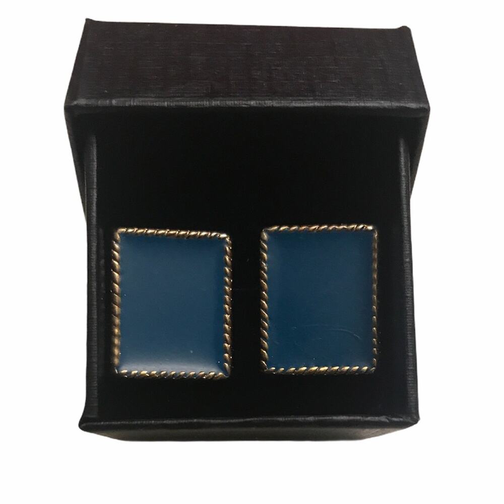 Vintage Stud Earrings Cerulean Blue in Gold Scroll